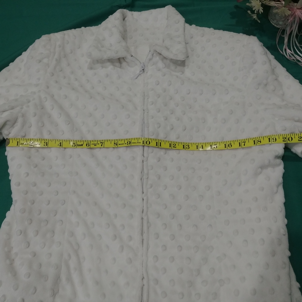 NWT NEW White Velour Super soft textured full zip jacket - Picture 7 of 10